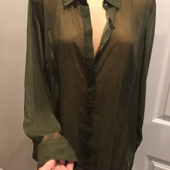 Blouse/Tunic/Camisole. - Picture 3 of 5